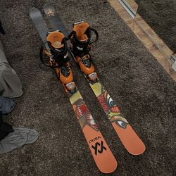 95 Volkyl Revolt Skiis. 