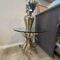 Vintage Gold Metal & Glass Accent Table / Plant Stand – Hollywood Regency Style