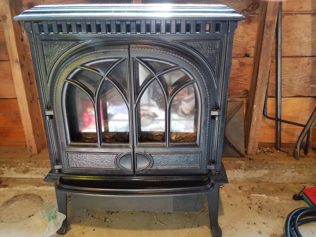 Jotul Allagash 3DVII for Sale in New Gloucester, ME - OfferUp