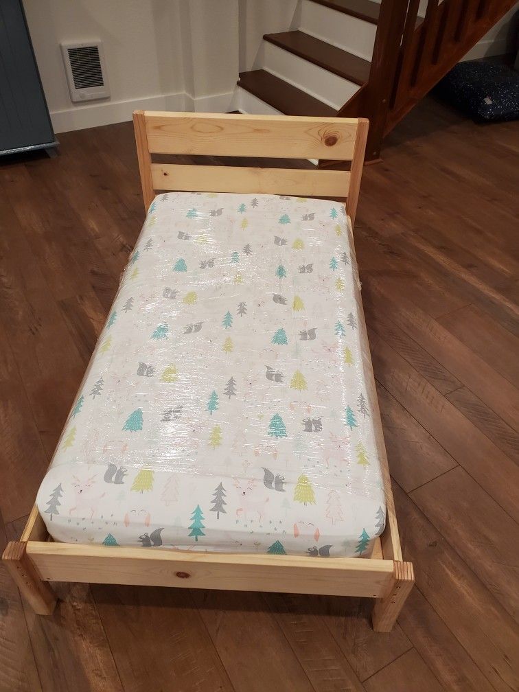 Toddler Bed, Handmade