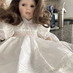 Doll Collectors!  Beautiful Porcelain Doll! Limited Addition