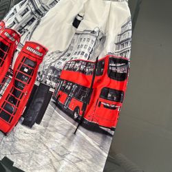 London England Skirt Small $5 Never Worn!!