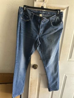 Women’s pants size 16