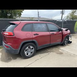 2014 Jeep Cherokee Sport PARTS/PARTES
