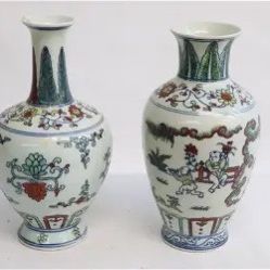 Chinese Wucai Porcelain Vases