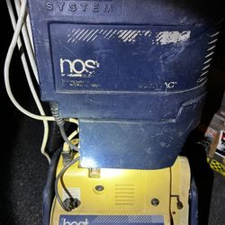 Hoist Commercial Dry Vacuum 