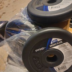 SET OF 4 - 2.5 LB WEIGHT PLATES