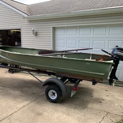 Larson  Alluminum Fishing Boat