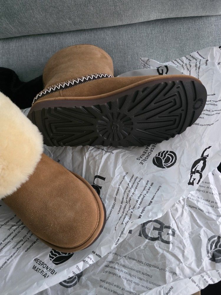 Brand New Uggs Size 8