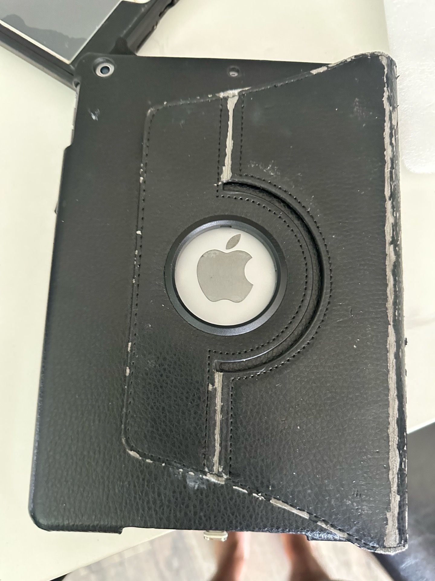 iPad mini 2 cellular and iPad Air version 1