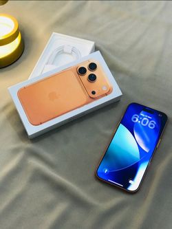 Apple IPhone 17 Pro Max 256gb  Unlocked, FREE Smartwach/ Headphones. Pay $1 Today Rest in payments. NO CREDIT NEEDED FINANCING