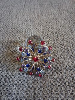 Vintage Multi Color Sunburst Brooch