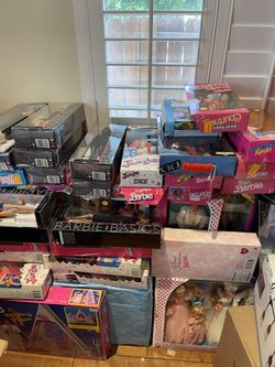 Barbie Shop Garage Sale