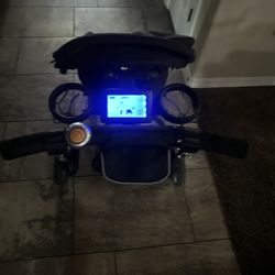 4 Moms Orgami Stroller