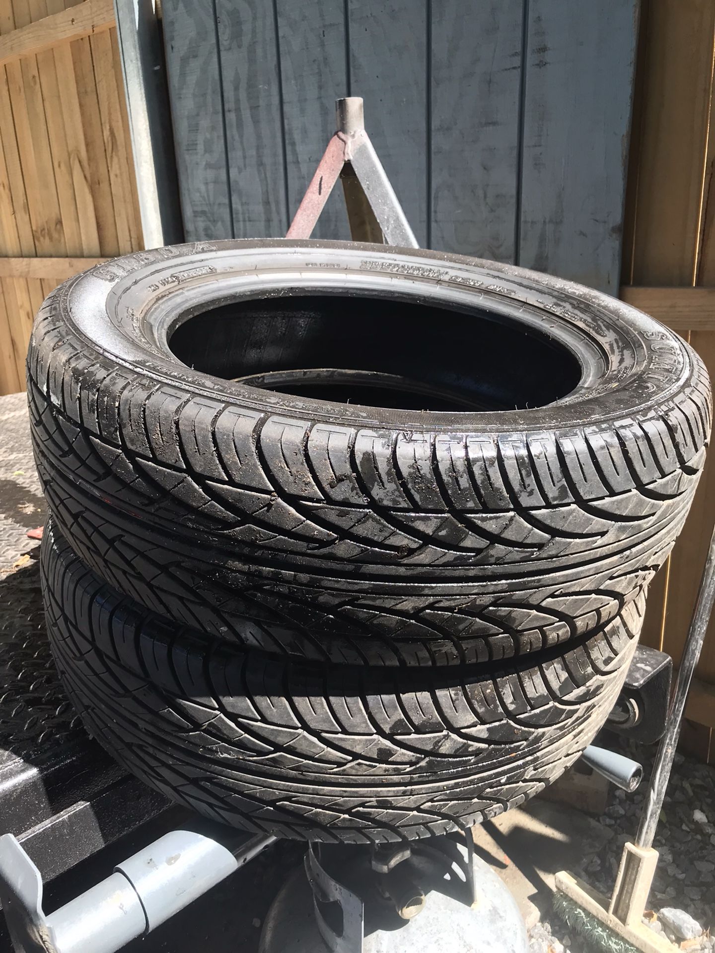 2 Llantas 206/60R16 $50Por Las dos