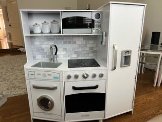 KidKraft play kitchen