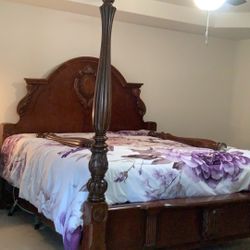 CAL  KING BEDROOM SET. Solid Wood