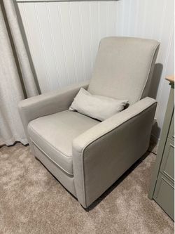 Nursery chair