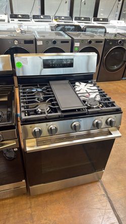 LG 30” Stainless Steel Gas Range with Griddle