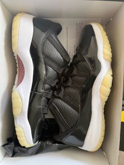 Air Jordan 11 Low Black Red Sneakers 72/10 low