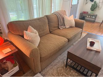 Crate & Barrel Couch / Sofa