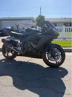 R6 Yamaha 2006