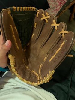 Baseball glove