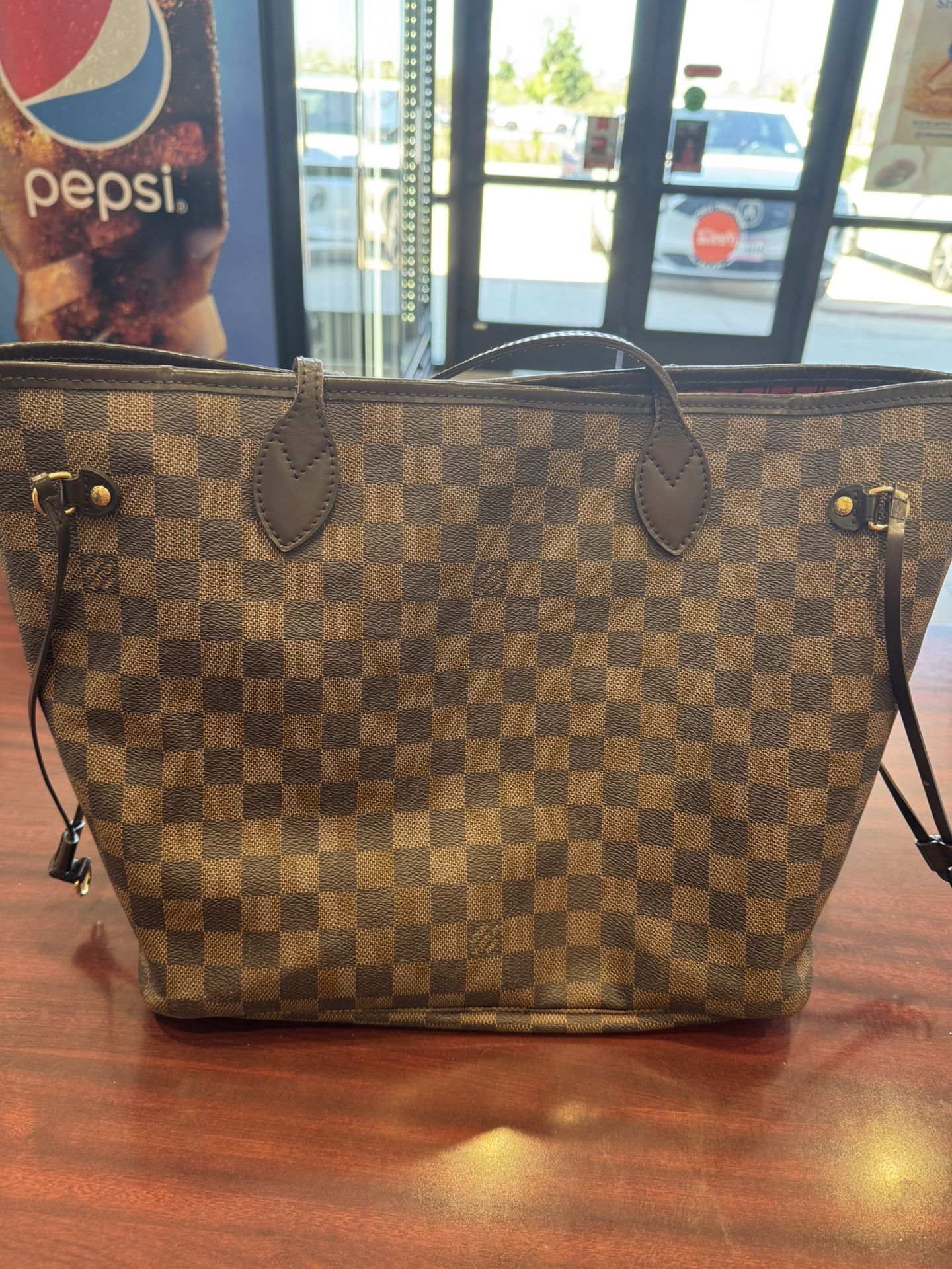 Authentic Louis Vuitton Neverful Damier Ebene