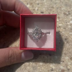 14k White Gold Moissanite Ring