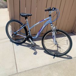 Refurbished Tuned Schwinn Hybrid Bike w New Parts