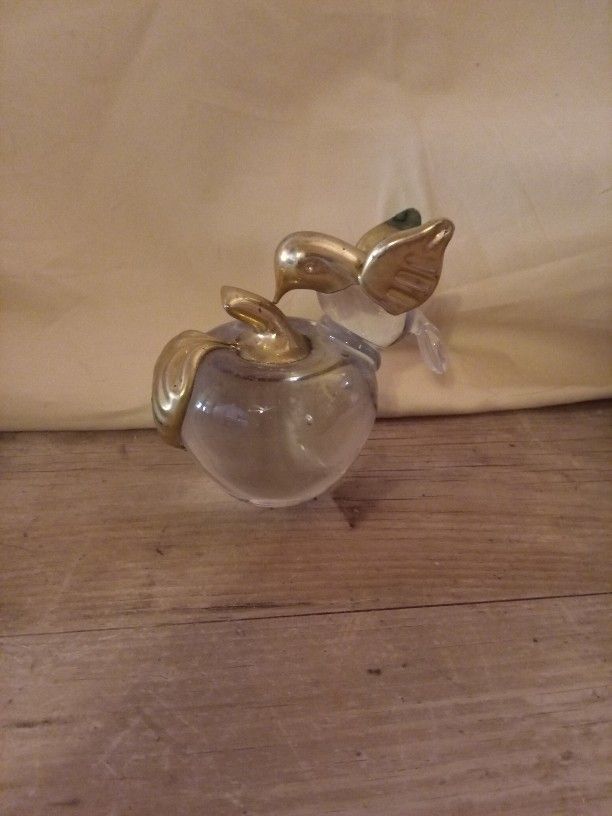 Vintage Hand blown Glass Hummingbird Paperweight 