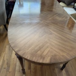 Dining Room Table 