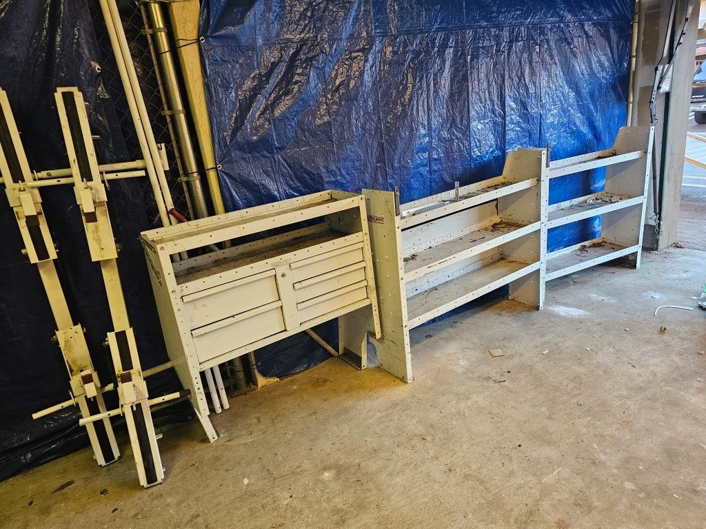 Free Shelves And Ladder Roof Racks For Van