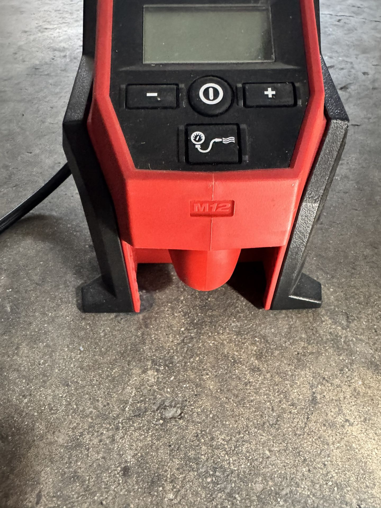 M12 12-Volt Lithium-Ion Cordless Electric Portable Inflator (Tool-Only)