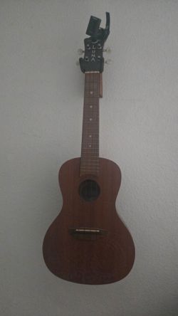 Luna Ukulele with Case and Fender Clip-On Tuner