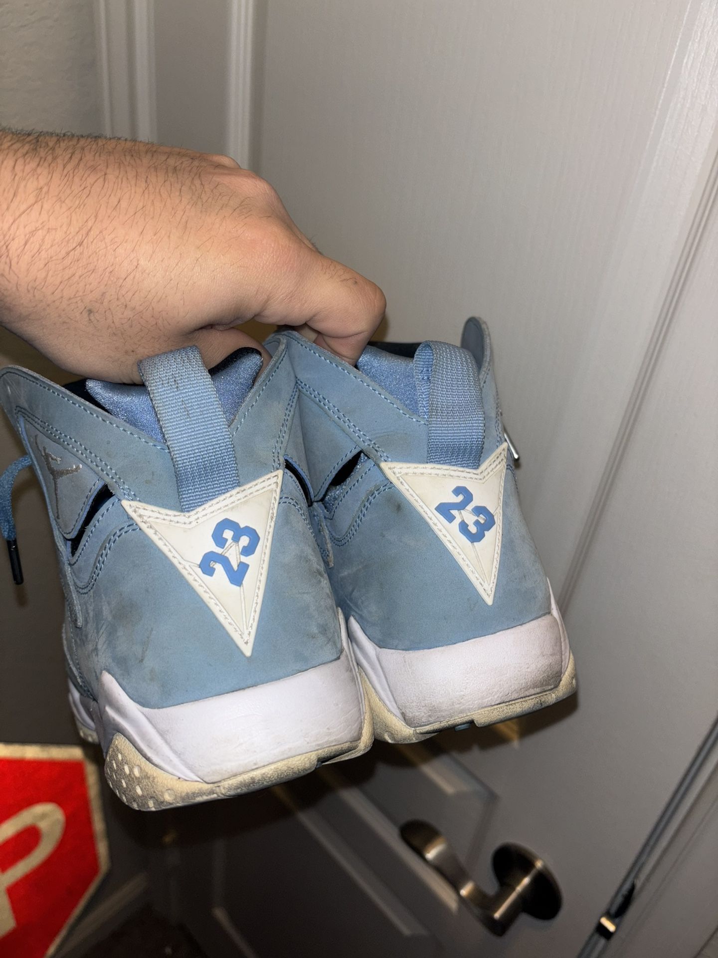 Jordan 7s Pantone University Blues