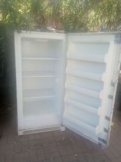 Upright Freezer
