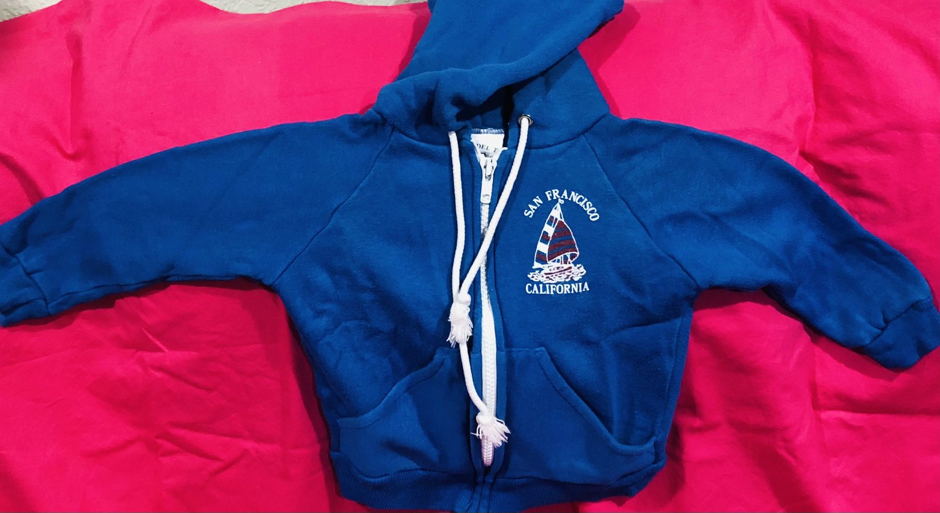 BOYS SWEATSHIRT HOODIE