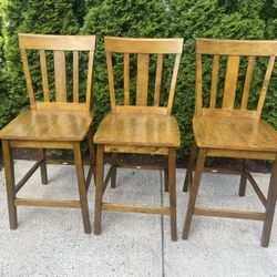 3 Solid Wood Counter Top Chairs in Good condition 23.5 in H seat 