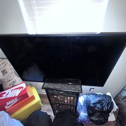 Panasonic TV 40’ 