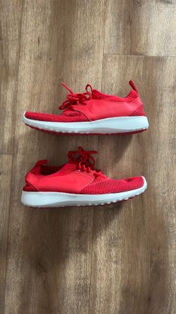 Nike Women’s Running Shoes 6.5