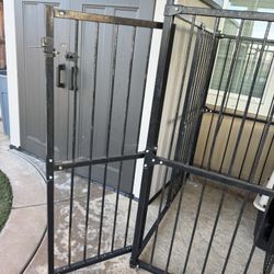 Metal Dog kennel
