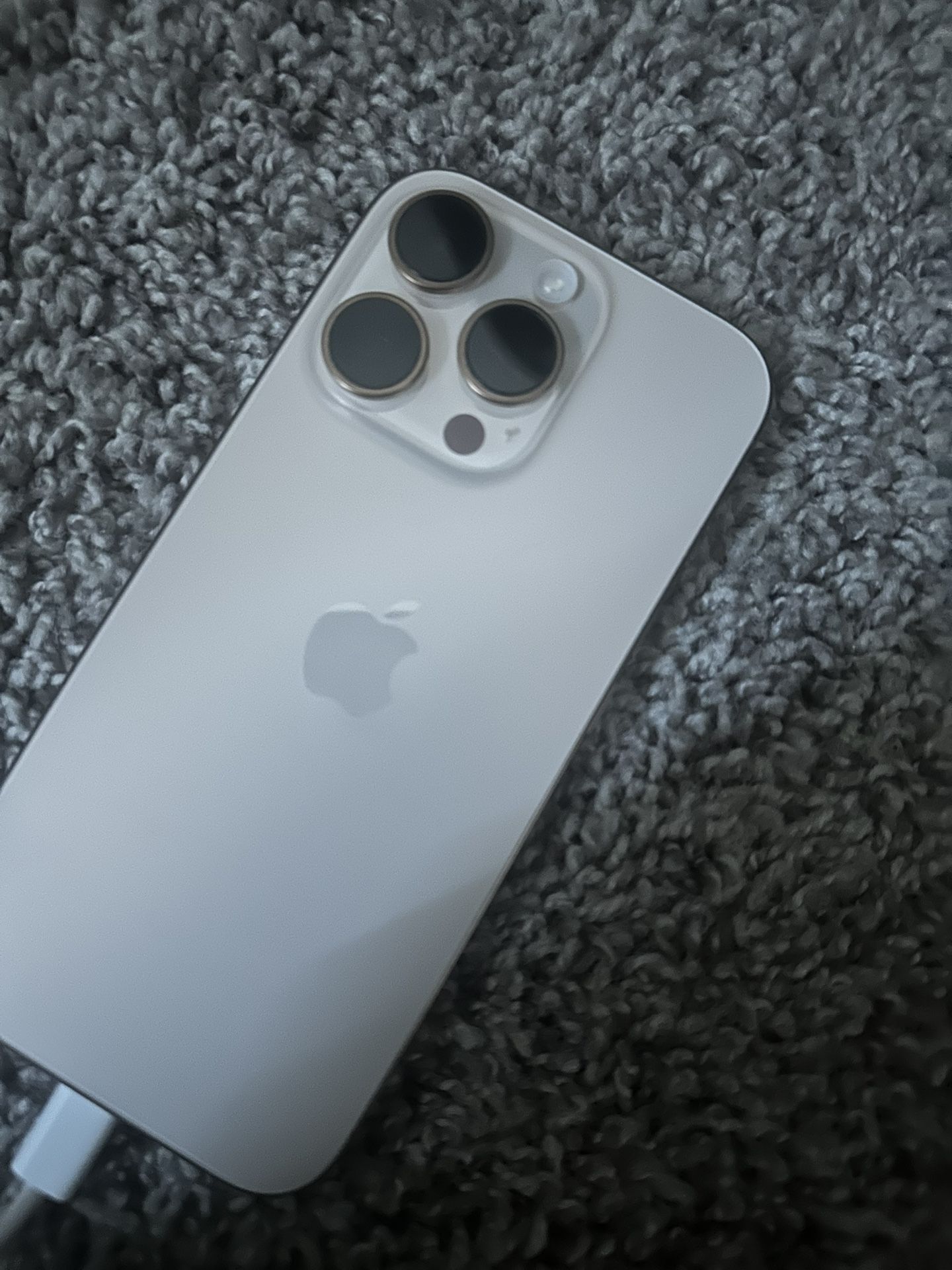 Iphone 16 Pro 512 GB Sand Titanium Unlocked
