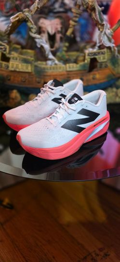 New Balance zize 10.5