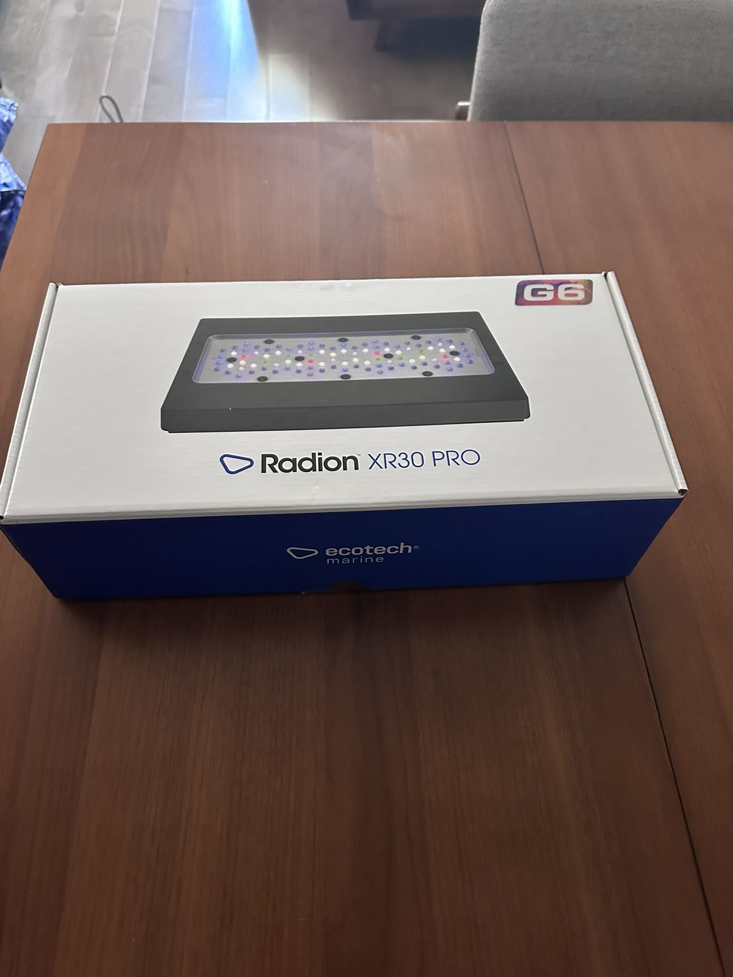 Ecotech Marine Radion XR30 G6 Pro LED Reef Light + RMS Mount (Complete Kit)