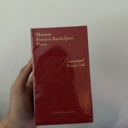 Baccarat Rouge 540 Cologne 