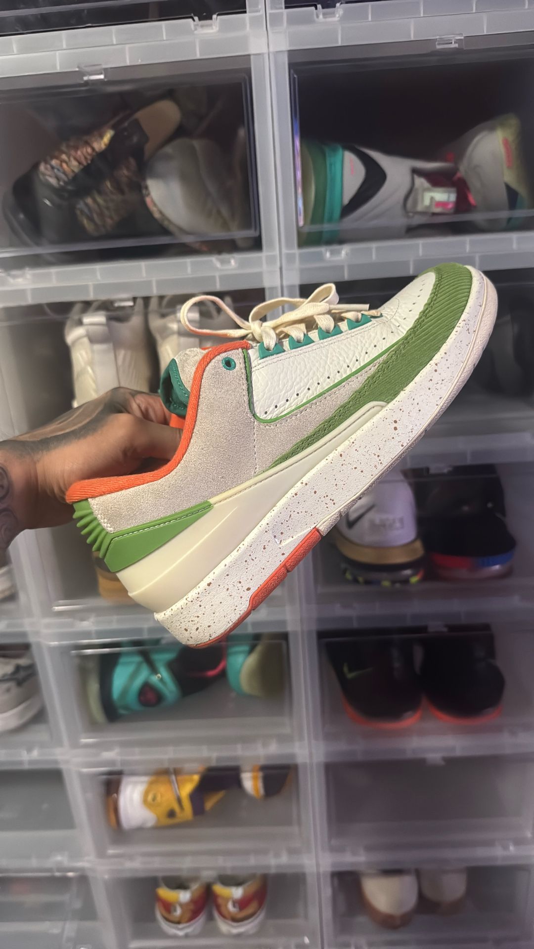 Air Jordan 2 Low Titan Size 9