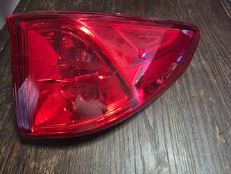 Right Passenger Side tail light