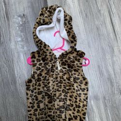 Toddler girl leopard vest and fur lined hooded sweatshirt