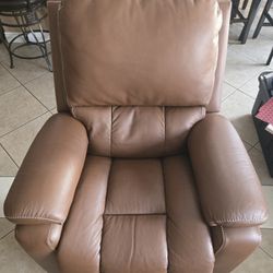 La-Z-Boy Greyson Caramel Recliner